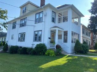 157 Whitman Ave, West Hartford, CT 06107
