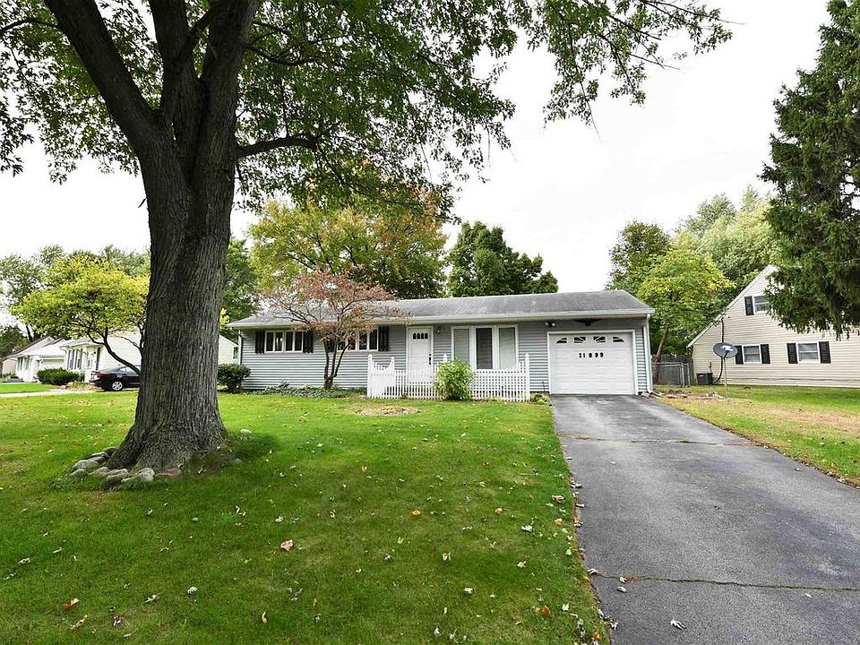 1st image of 21899 Suburban Dr