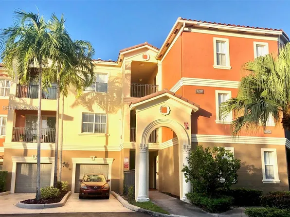 4702 SW 160th Ave, Hollywood, FL