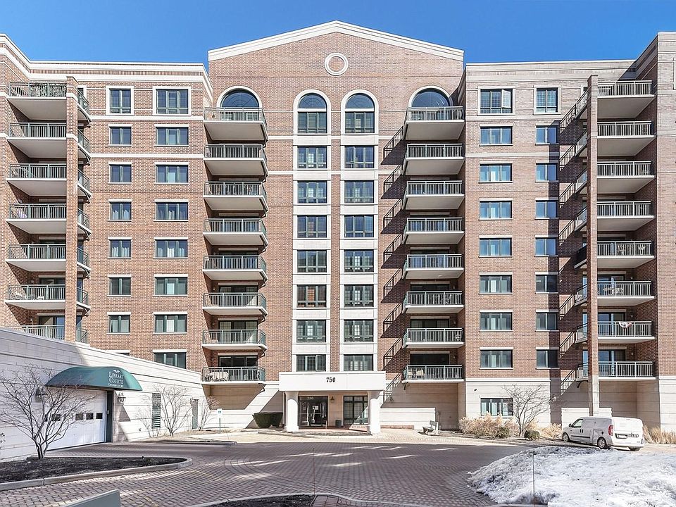 1st image of 750 Pearson St #1-806