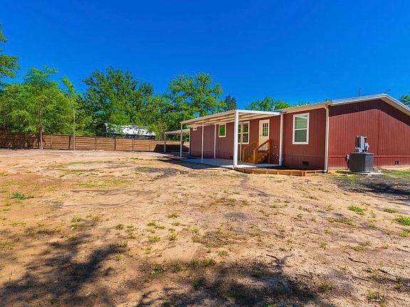 4th image of 210 Grubbs Ln