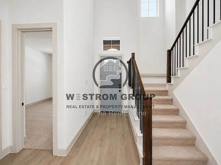 320 Walker Pkwy — Photo 5