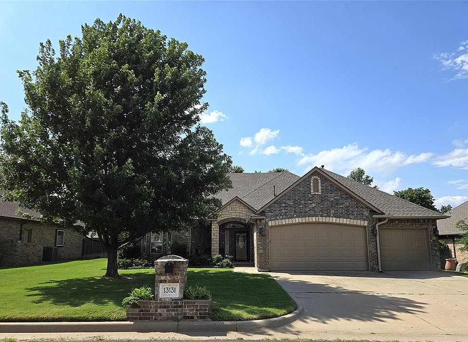 1st image of 13131 Red Oak Dr