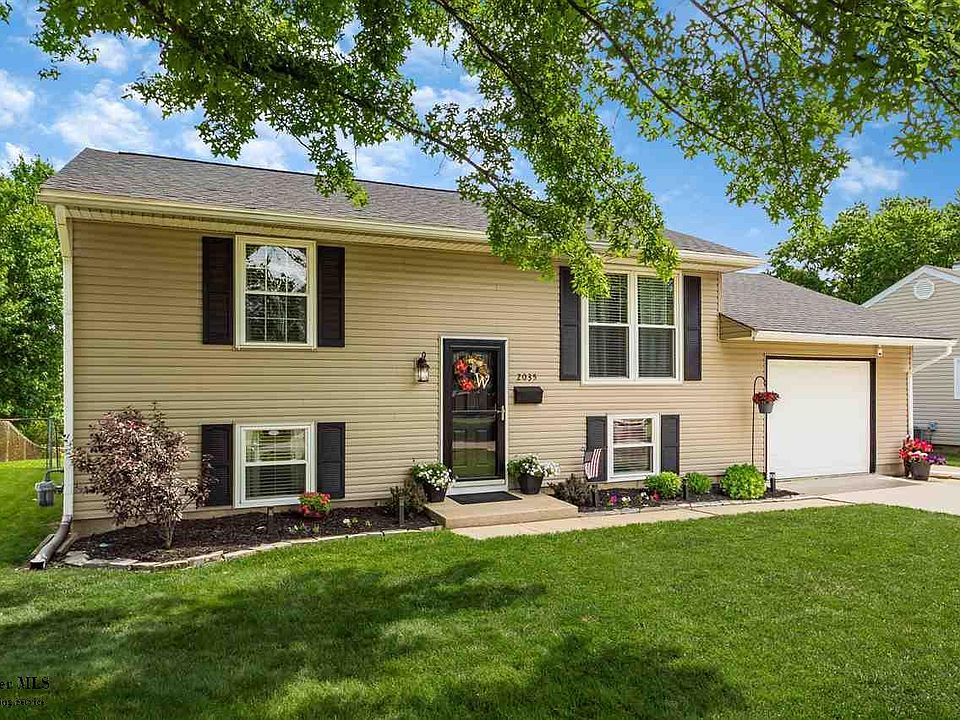 1st image of 2035 Turner Dr
