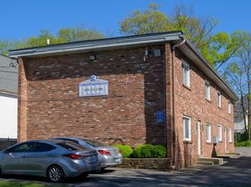 Heights, studio / 1.0 ba, $850