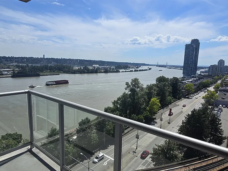 125 Columbia St #1205 — Photo 6