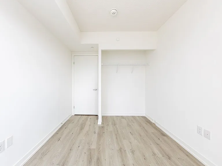 138 Downes St S #3011 — Photo 20