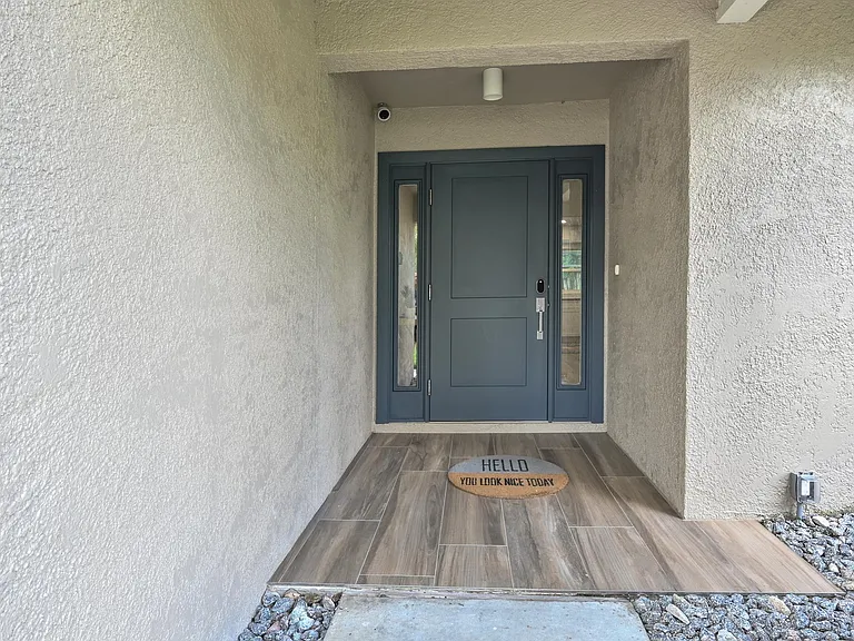 2305 Kings Lake Blvd — Photo 35