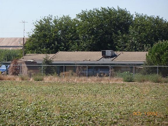 5th image of 10861 W Rose Ave