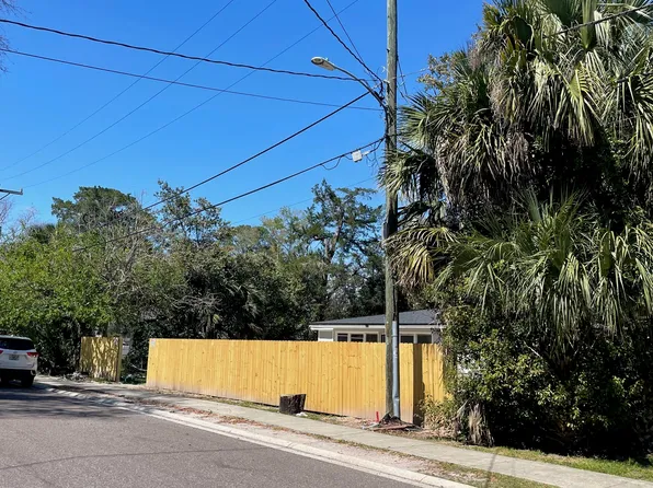 4713 Portsmouth Ave, Jacksonville, FL 32208