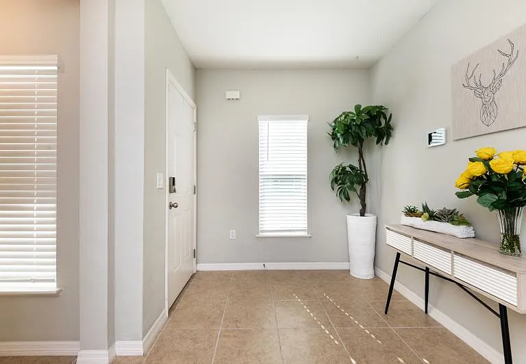 4769 Coral Castle Dr — Photo 3