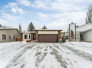 18403 55th Ave NW, Edmonton, AB T6M1Y8