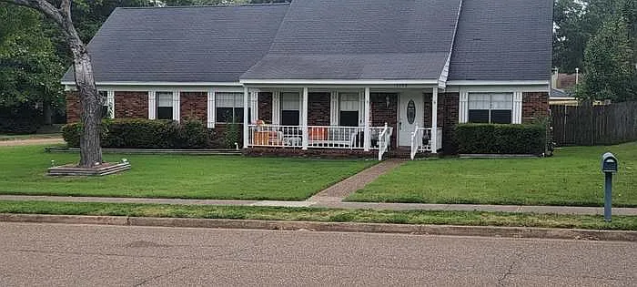 5740 Montpelier Dr — Photo 3