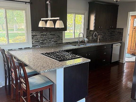 4th image of 424 Rust Park Dr