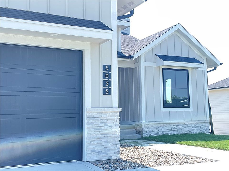 5035 152nd St, Urbandale, IA 50323 Zillow