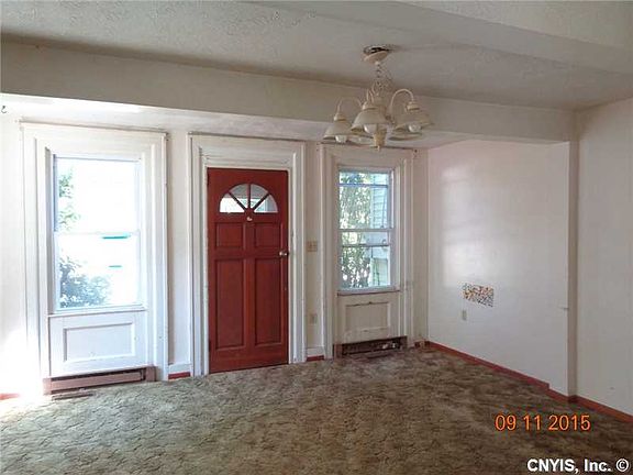 4th image of 2578 E Main St