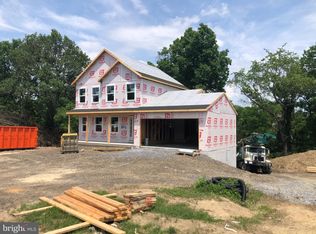 Percy Ave, Chambersburg, PA 17202