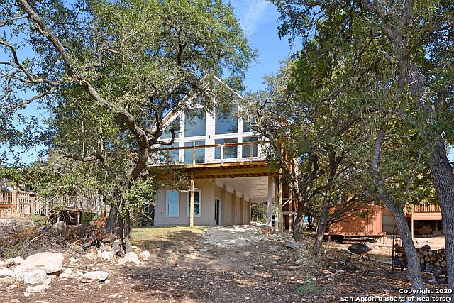 1st image of 1952 Canyon Lake Dr