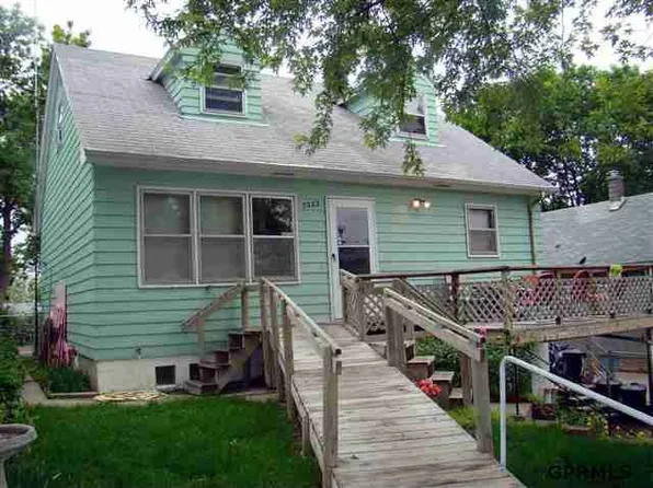 5222 S 48th Ave, Omaha, NE 68117