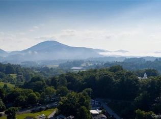 189 Denman Dr, Lake Junaluska, NC 28745