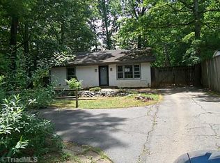 910 Ransom Rd, Winston Salem, NC 27106