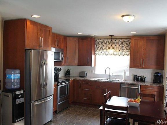 3rd image of 19322 Vista Dr