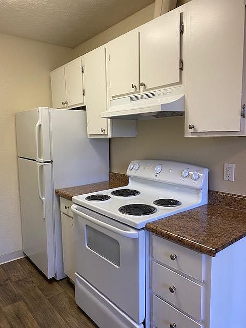 1st image of 14 Highland Ave APT 9
