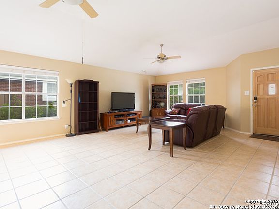 5th image of 15127 Preston Court Dr