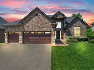 52333 Tacoma Narrows Dr, Macomb, MI 48042