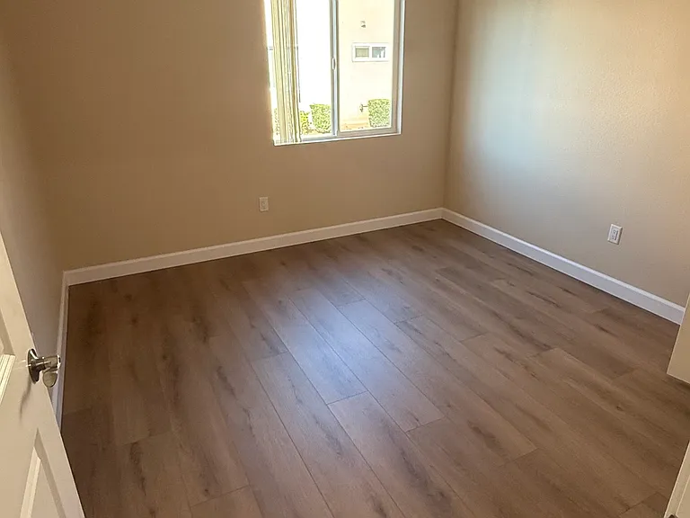 7418 Mount Vernon St #D — Photo 2