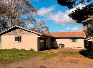 261 NE 17th Ct, Newport, OR