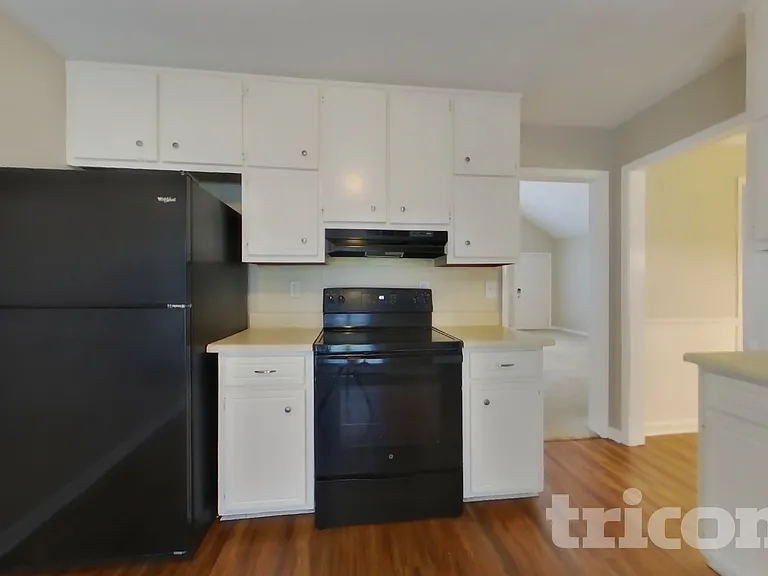 4930 Heritage Valley Dr — Photo 5