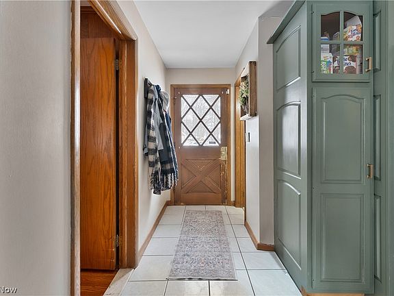 4th image of 6829 Katahdin Dr