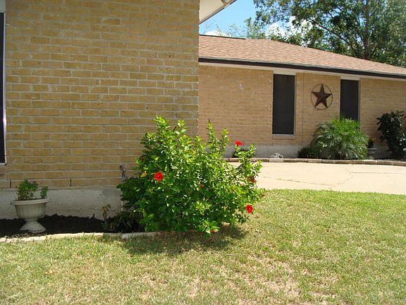 4th image of 11614 Chispa Creek Dr