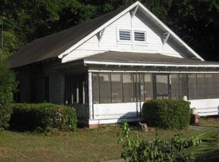 16477 SE Pear St, Blountstown, FL 32424