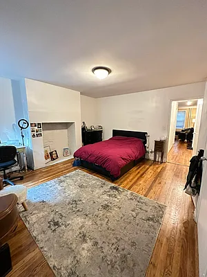 Rented by Douglas Elliman | media 7