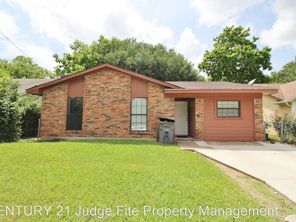 1st image of 1320 S Rockwall Ave