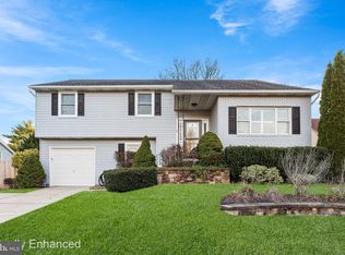 7 Pelham Rd, Marlton, NJ 08053