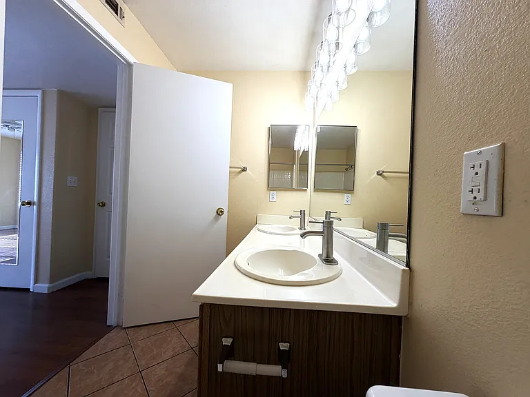 4955 S Lindell Rd #1-203 — Photo 12