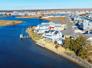 7 Carroll Ave, Tuckerton, NJ 08087
