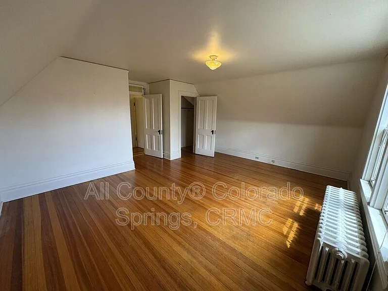 1238 Wood Ave #5 — Photo 13