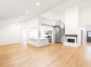 15707 Amapola Dr, Houston, TX 77083