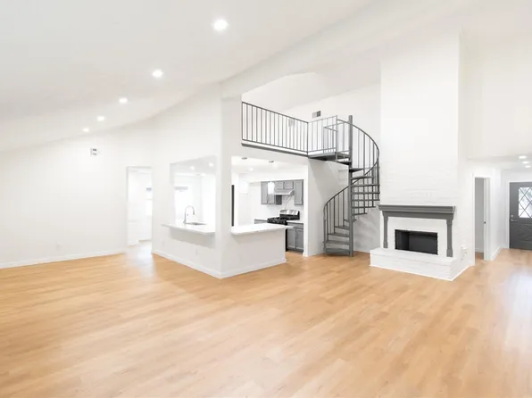 15707 Amapola Dr, Houston, TX 77083