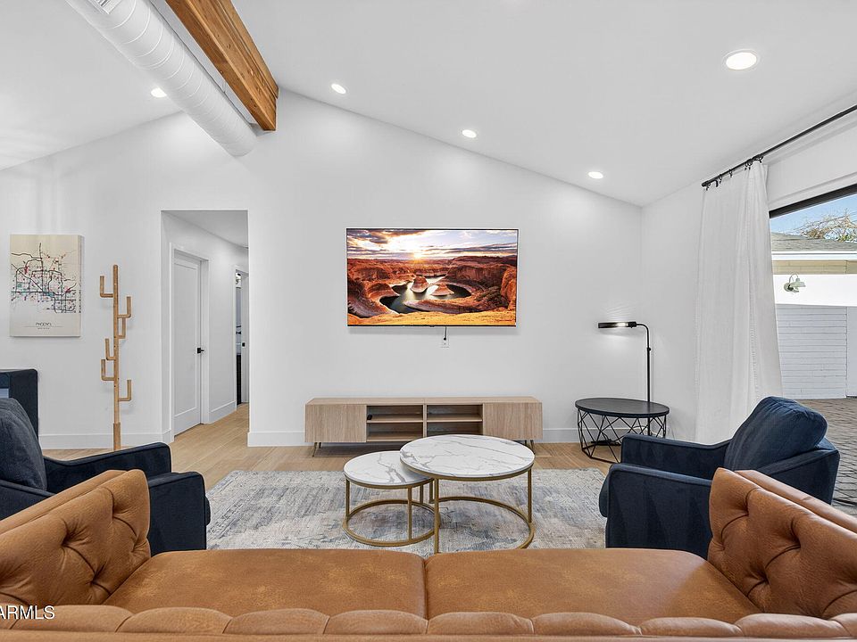 郊外 5669 Lakeview Blvd, Hadley, MI 48438 | Realtor.com®