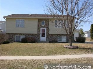 807 46th Ave NW, Rochester, MN 55901