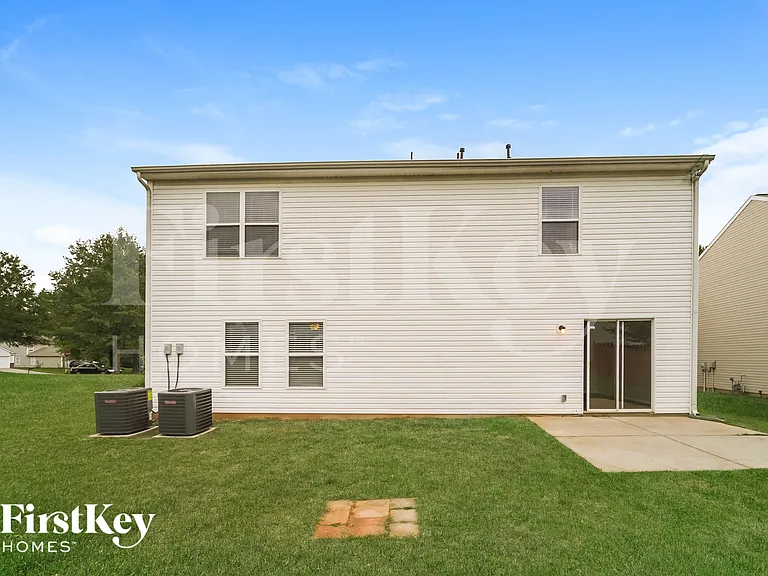 4031 Larkhaven Village Dr — Photo 16