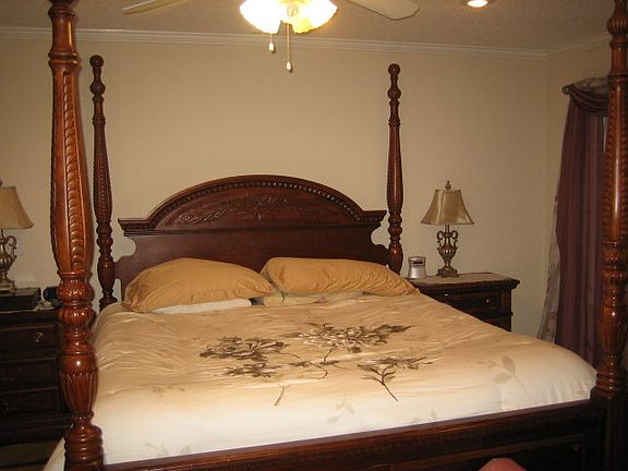 5th image of 115 Meadowview Dr