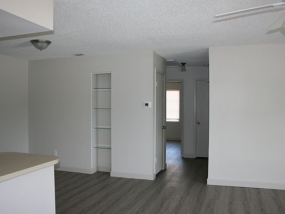 5th image of 2189 Dart Ave #B