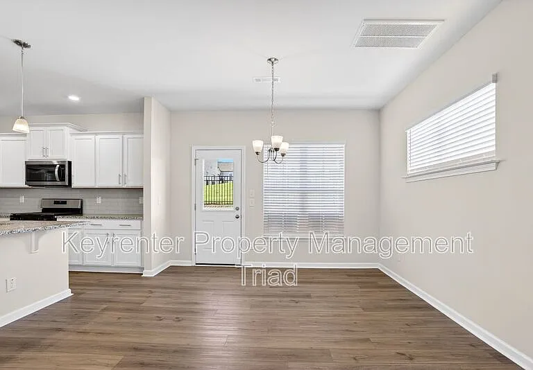 4009 Beckton Trl — Photo 34