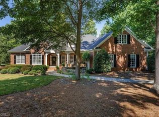 17 Fairwoods Dr, Durham, NC 27712